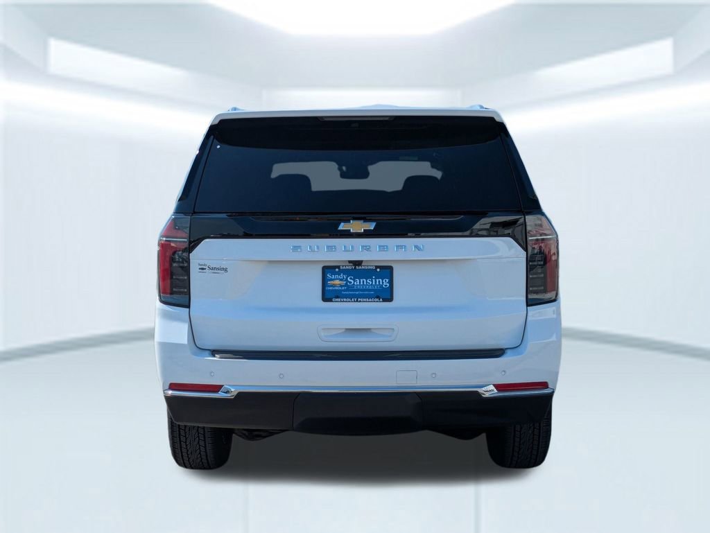 2025 Chevrolet Suburban LS photo 4