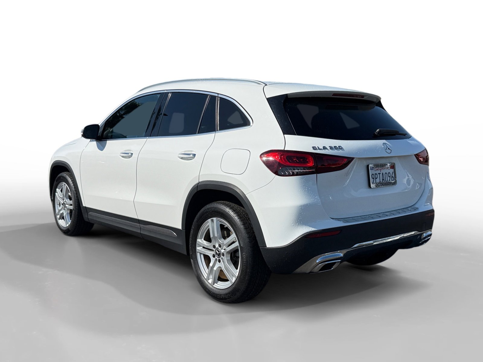 2021 Mercedes Benz GLA 250 photo 2