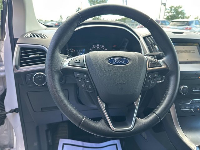 2019 Ford Edge SEL photo 30