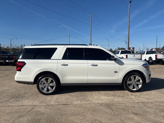 2022 Ford Expedition King ranch's photo