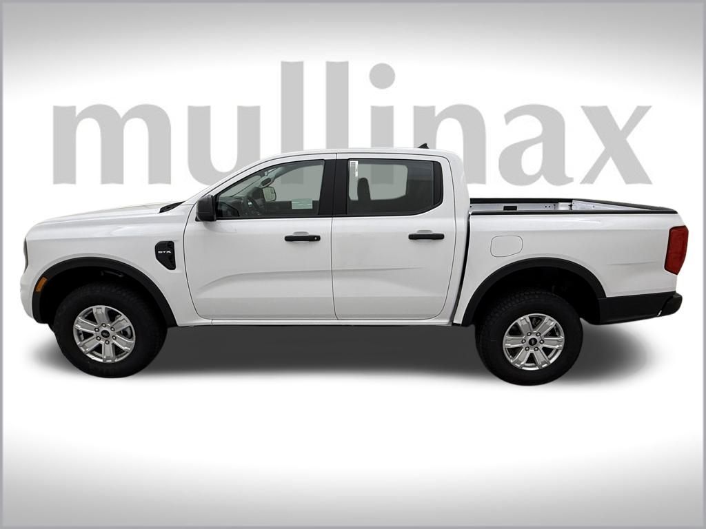 2025 Ford Ranger XL photo 4