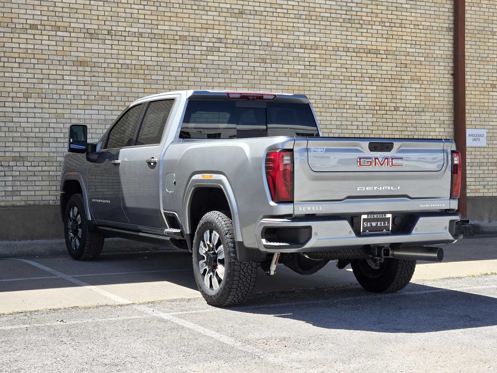 2025 Gmc Sierra 2500 HD Denali photo 4