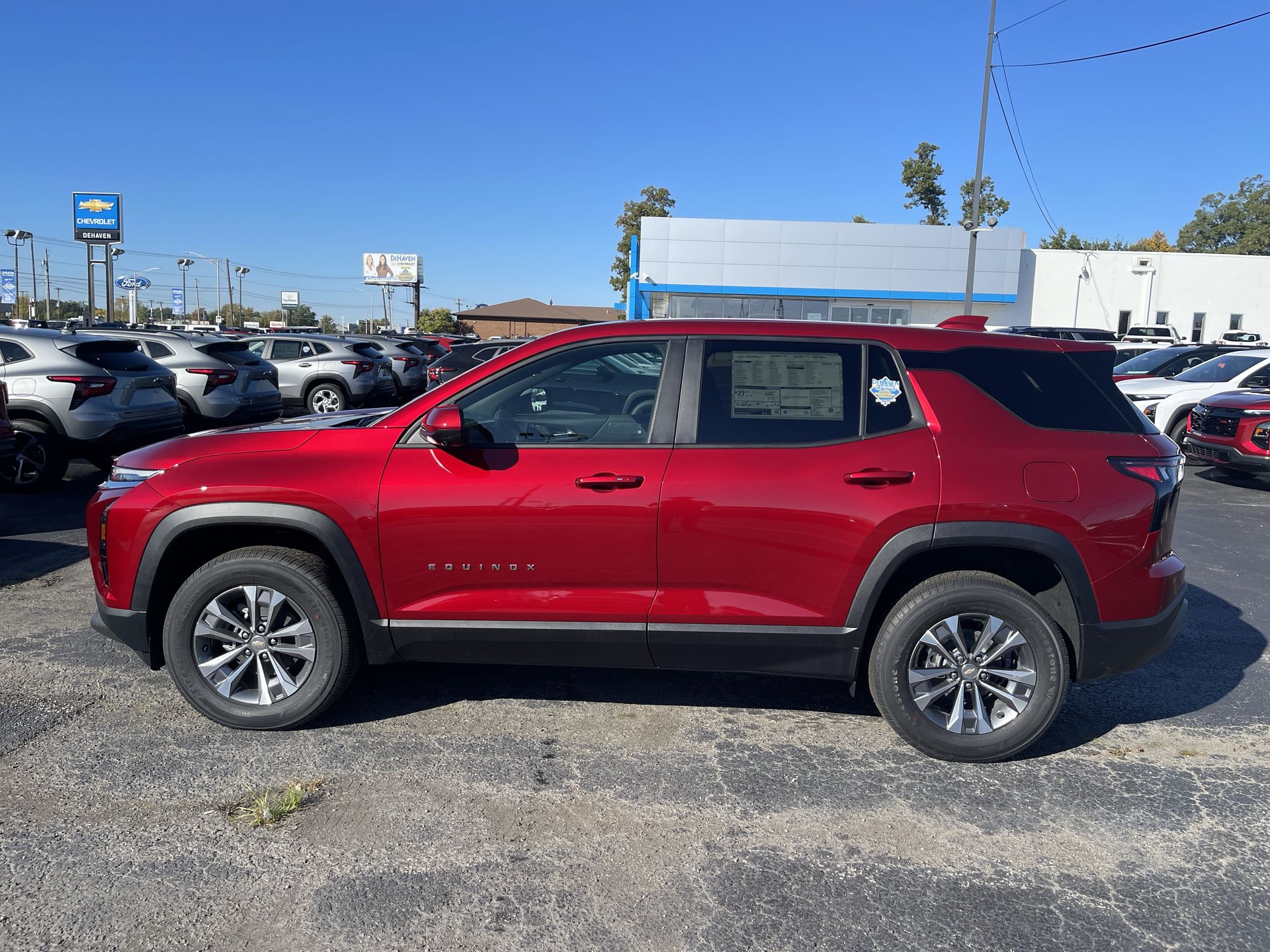 2026 Chevrolet Equinox LT photo 4