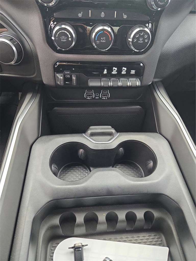 2025 Ram 1500 Big Horn Lone Star photo 11