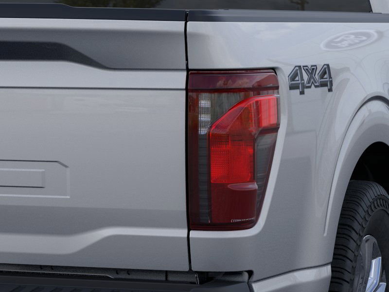 2024 Ford F-150 XLT photo 8