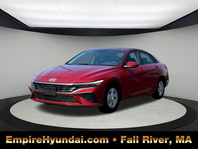 2025 Hyundai Elantra SE's photo