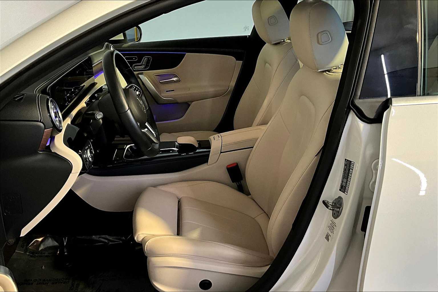 2023 Mercedes Benz CLA 250 4MATIC photo 8