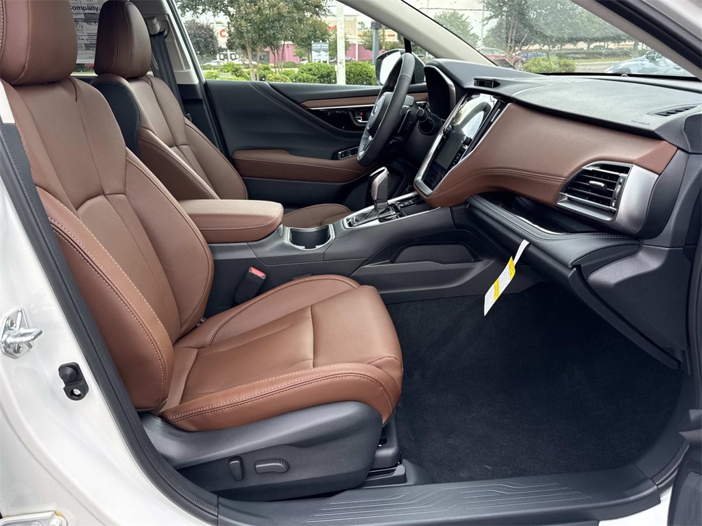 2025 Subaru Outback Touring XT photo 9