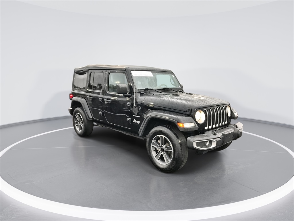 2023 Jeep Wrangler Sahara photo 2