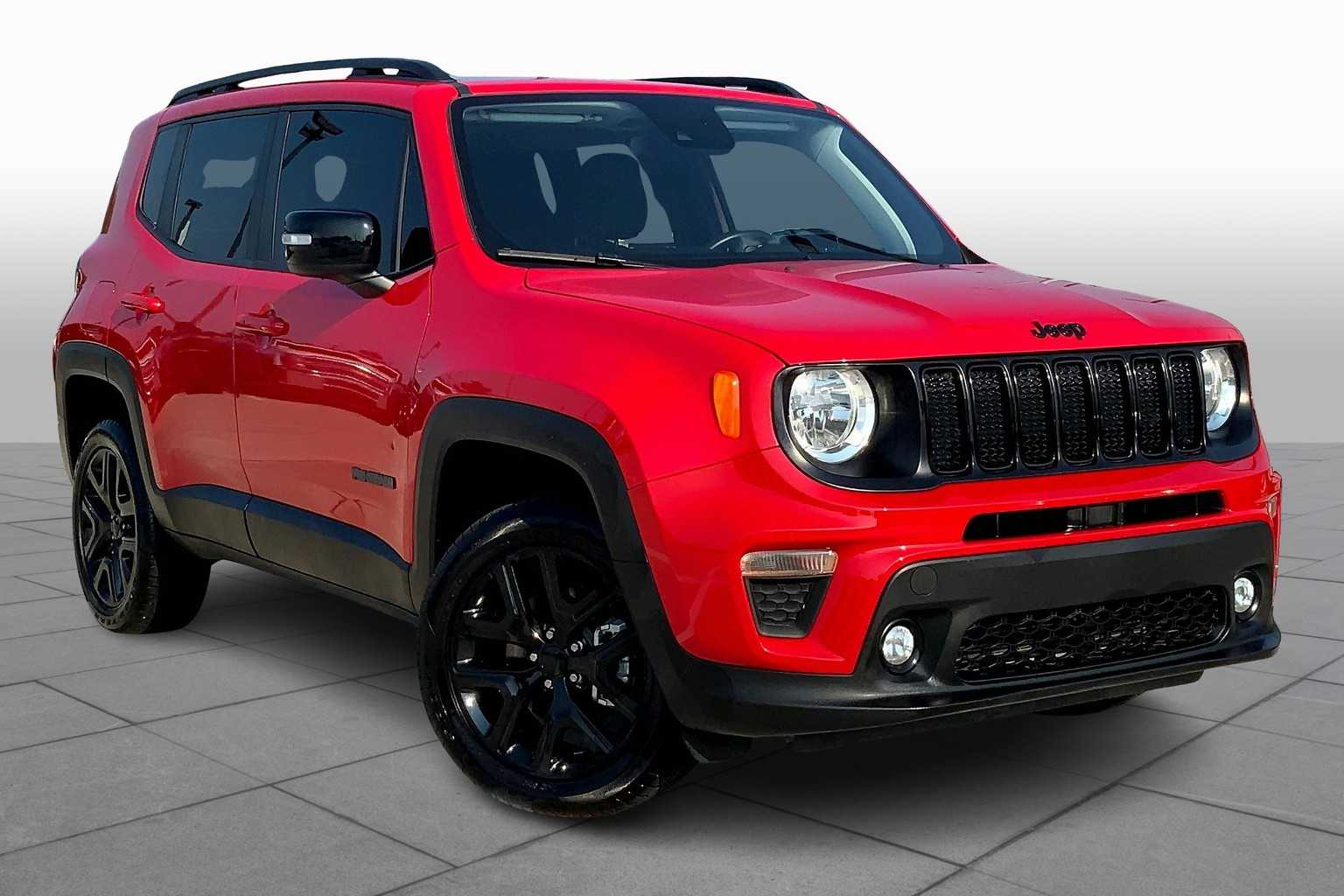 2023 Jeep Renegade Latitude photo 2