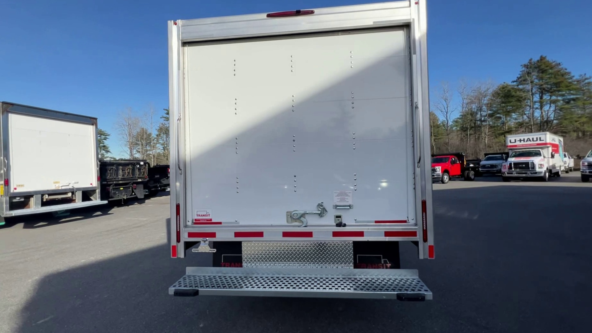 2023 Ford Transit Chassis Cutaway photo 20
