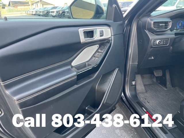 2022 Ford Explorer ST photo 5