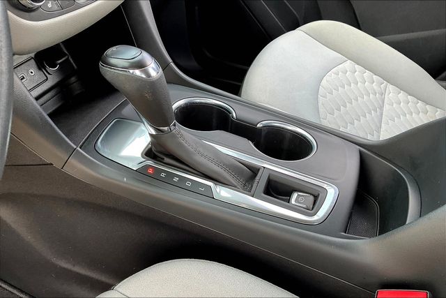 2020 Chevrolet Equinox LT photo 10