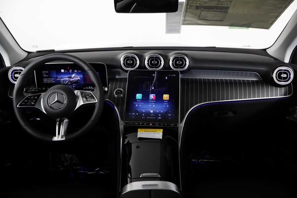 2026 Mercedes Benz GLC 350e 4MATIC photo 4