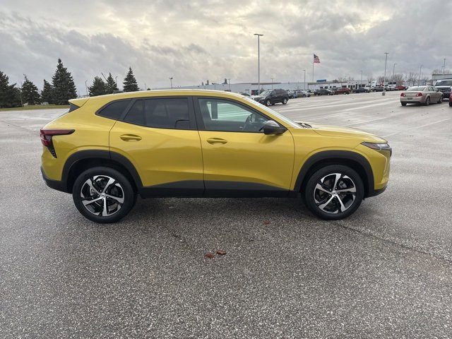 2024 Chevrolet Trax photo 4