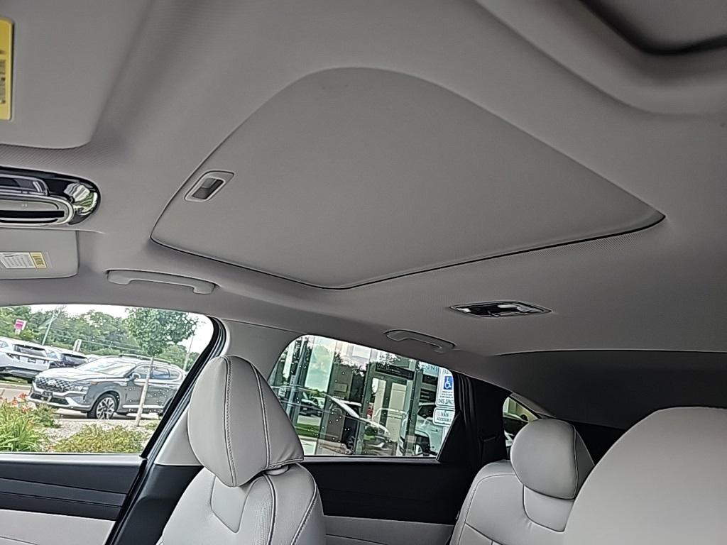 2025 Hyundai Tucson SEL Convenience photo 25