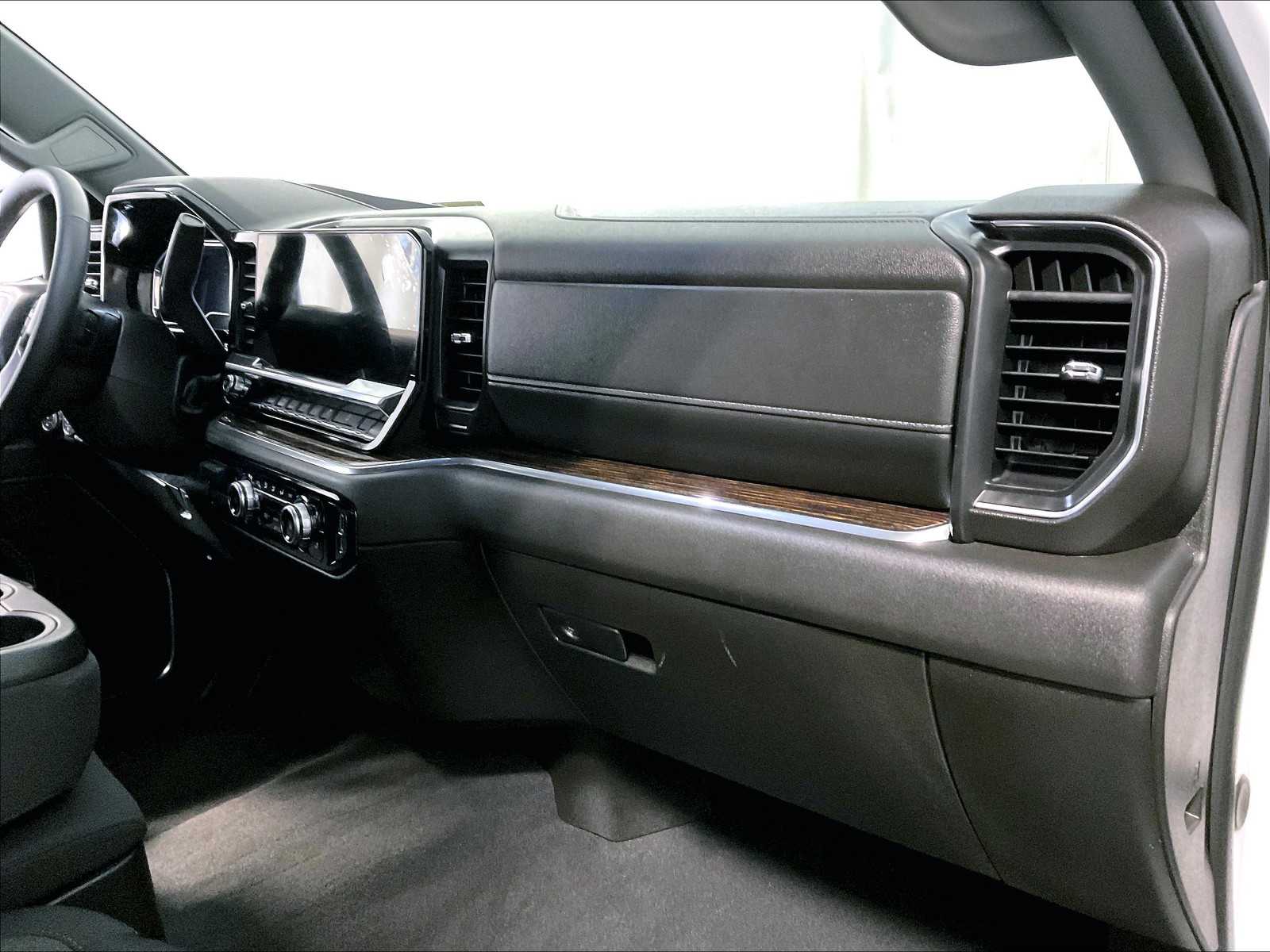 2024 Gmc Sierra 1500 Elevation photo 26