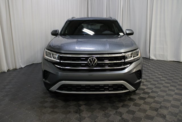 2023 Volkswagen Atlas Cross Sport V6 SE Technology photo 2