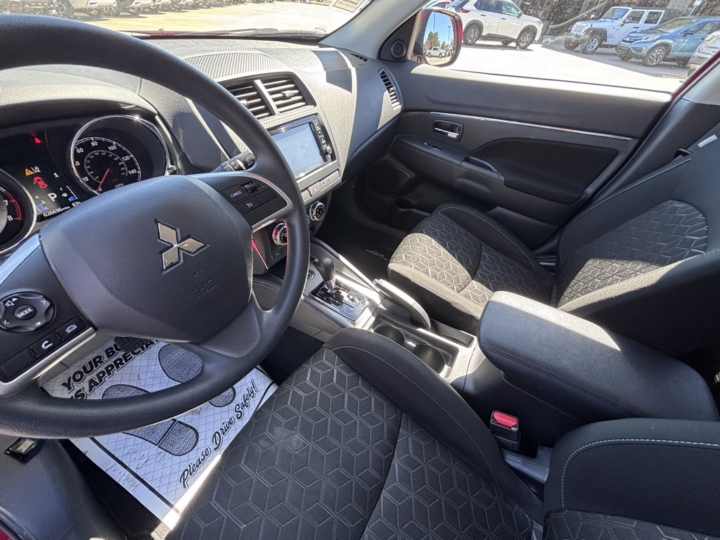 2024 Mitsubishi Outlander Sport ES photo 6