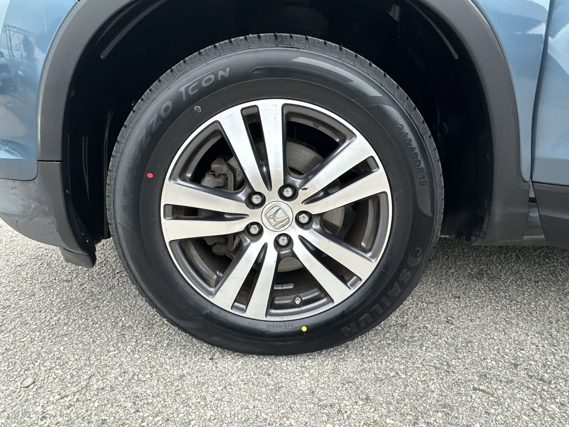 2018 Honda Pilot EX photo 18