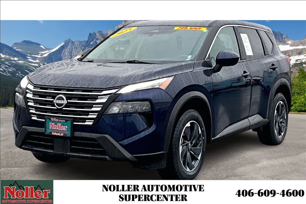 2025 Nissan Rogue SV's photo