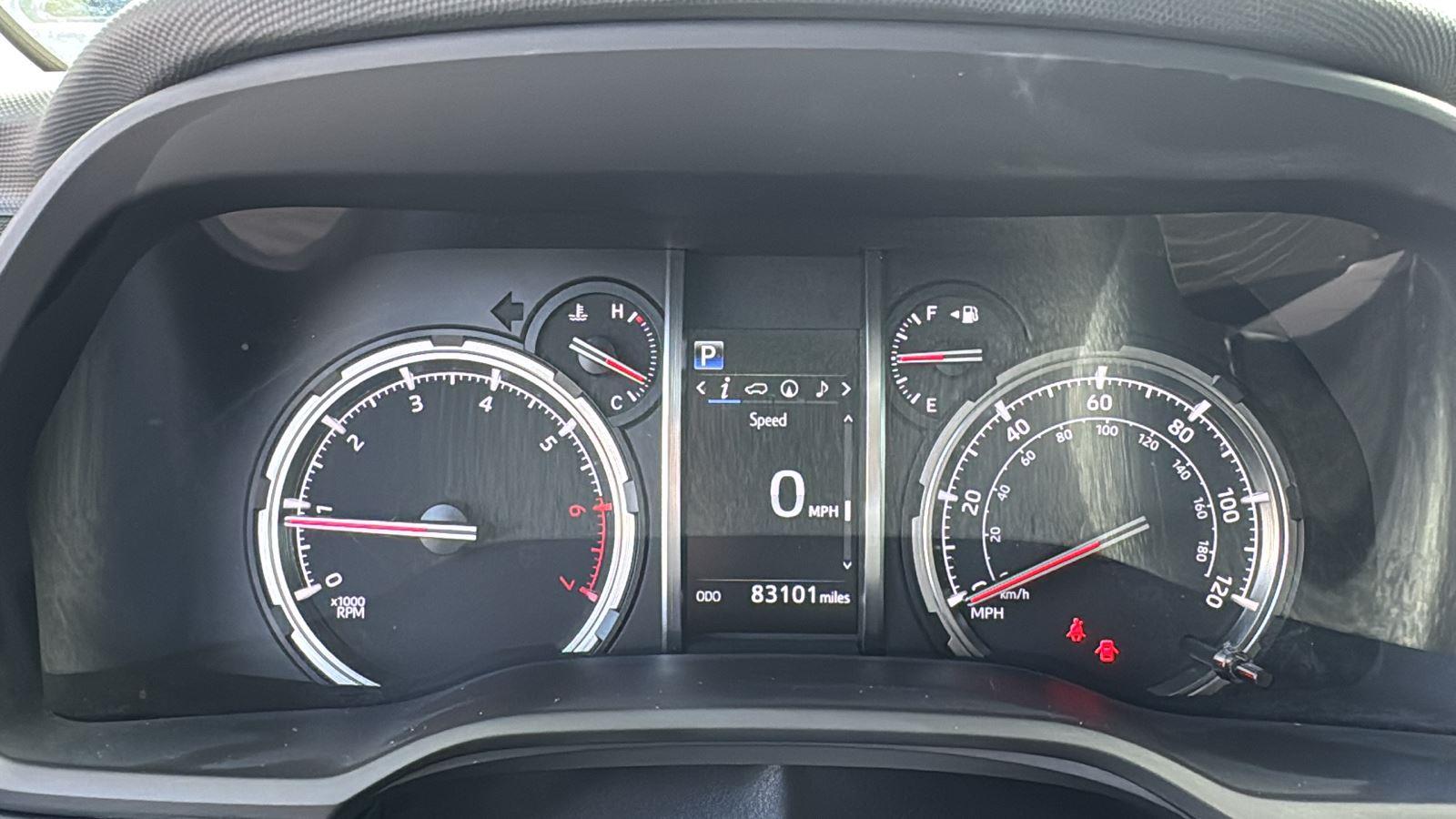 2021 Toyota 4Runner TRD photo 14