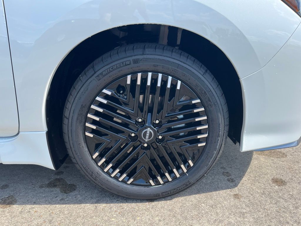 New 2025 Nissan Leaf SV Plus 4D Hatchback in Gonzales L5561254 Price