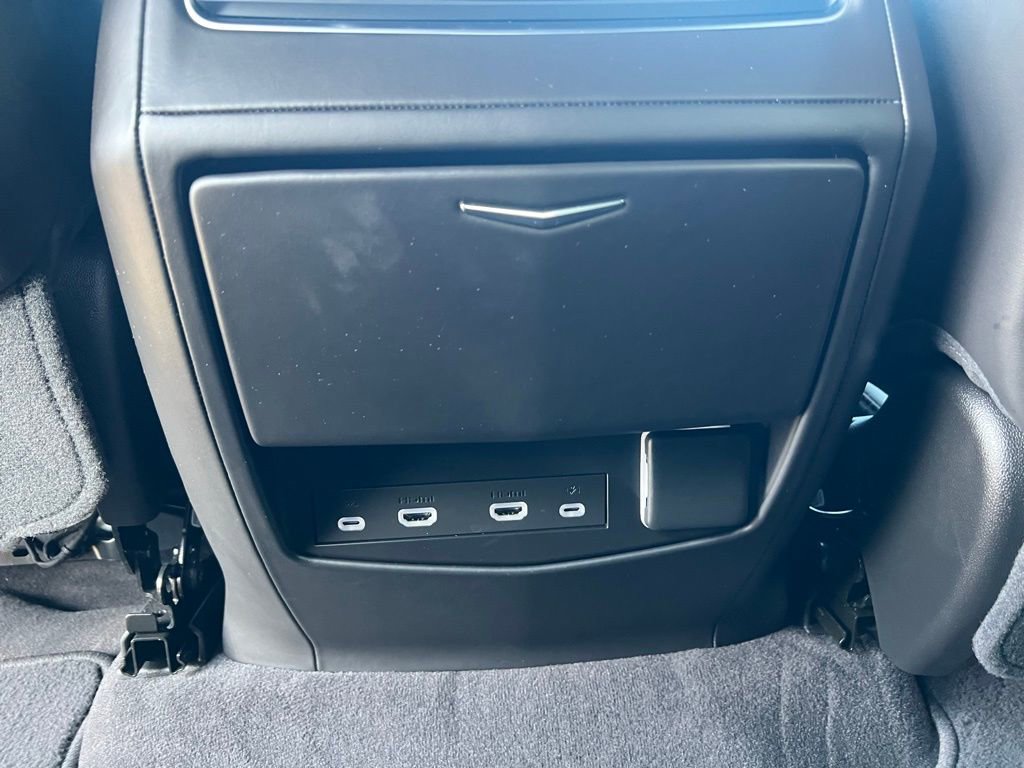 2023 Cadillac Escalade V-Series photo 24