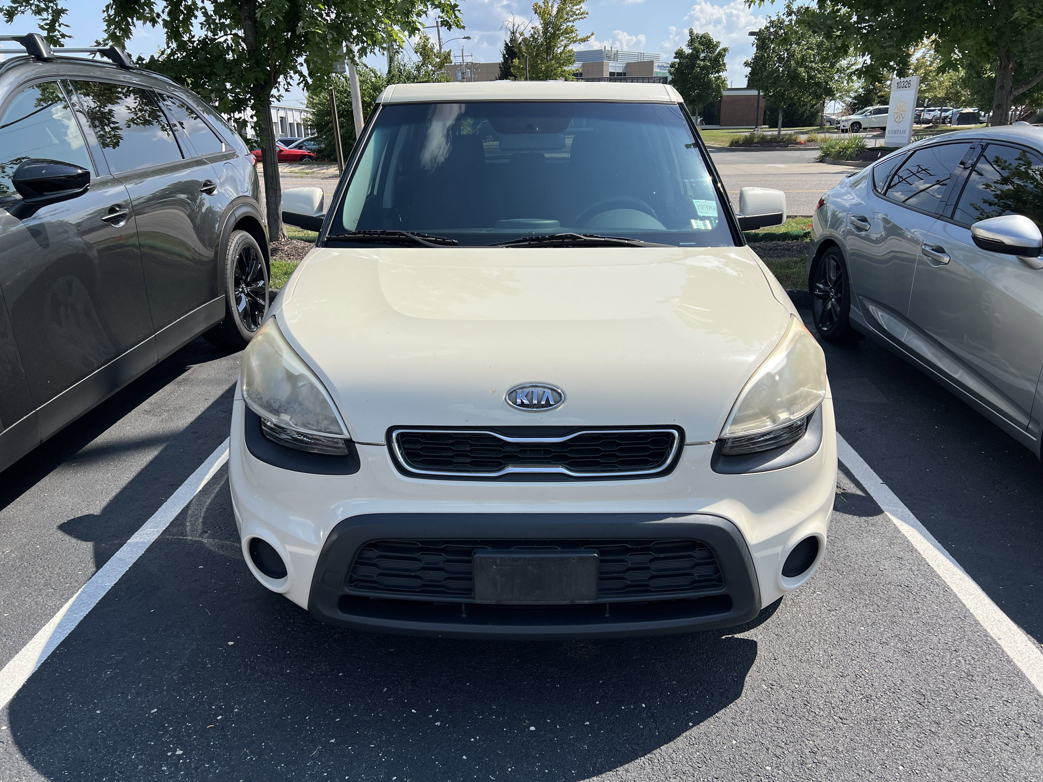 Used 2012 Kia Soul Base with VIN KNDJT2A53C7428092 for sale in Creve Coeur, MO