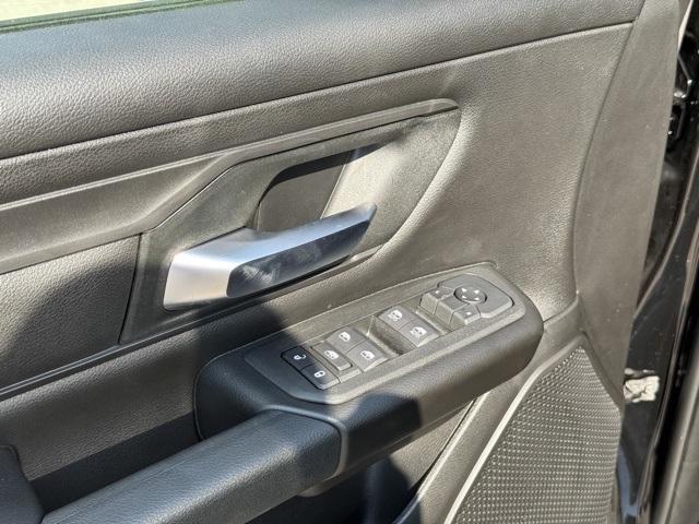 2025 Ram 1500 Tradesman photo 10
