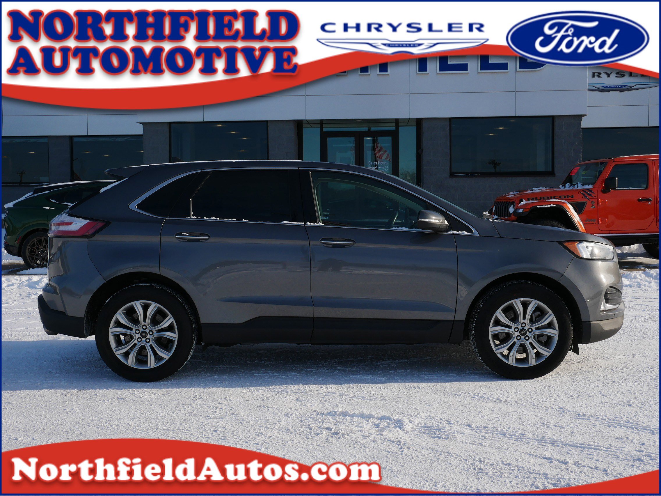 2024 Ford Edge Titanium's photo