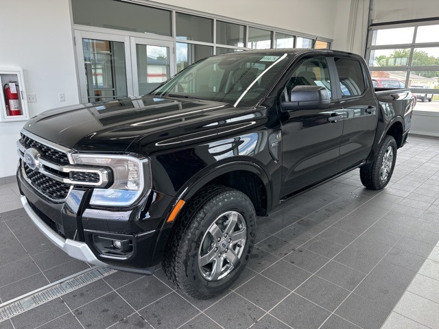 2025 Ford Ranger XLT photo 3