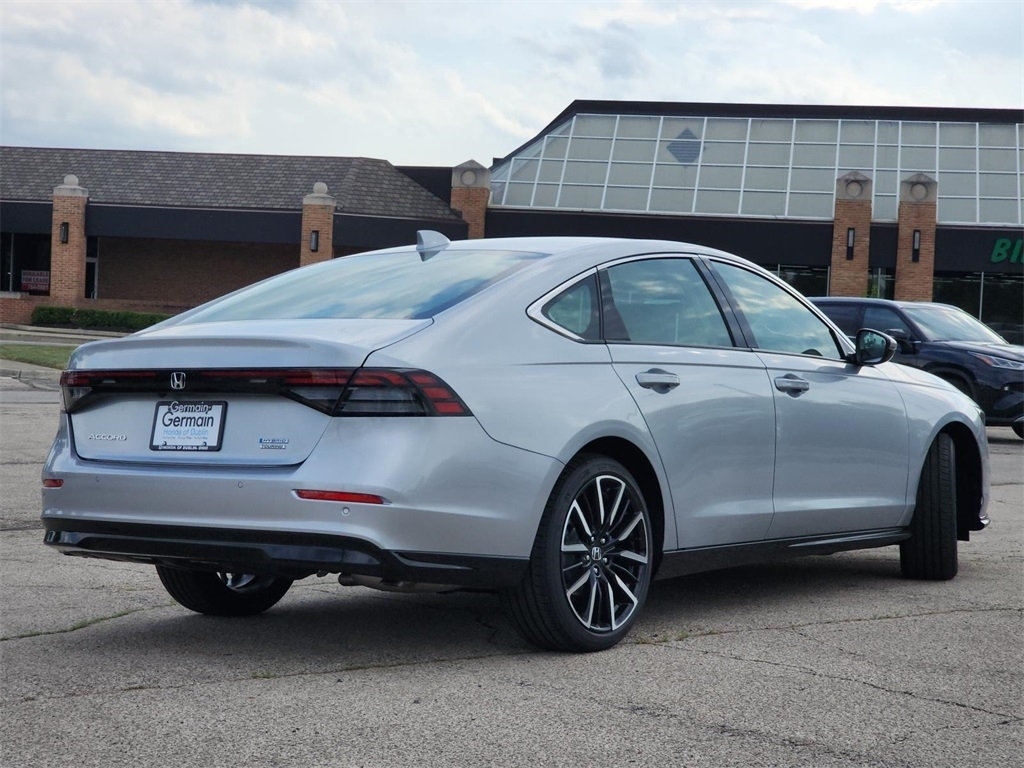 2025 Honda Accord Touring photo 19