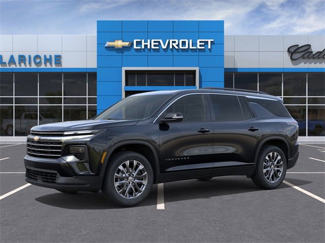 2026 Chevrolet Traverse photo 2