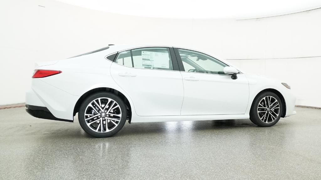 2025 Toyota Camry XLE photo 23