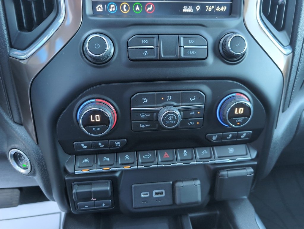 2019 Chevrolet Silverado High Country photo 27