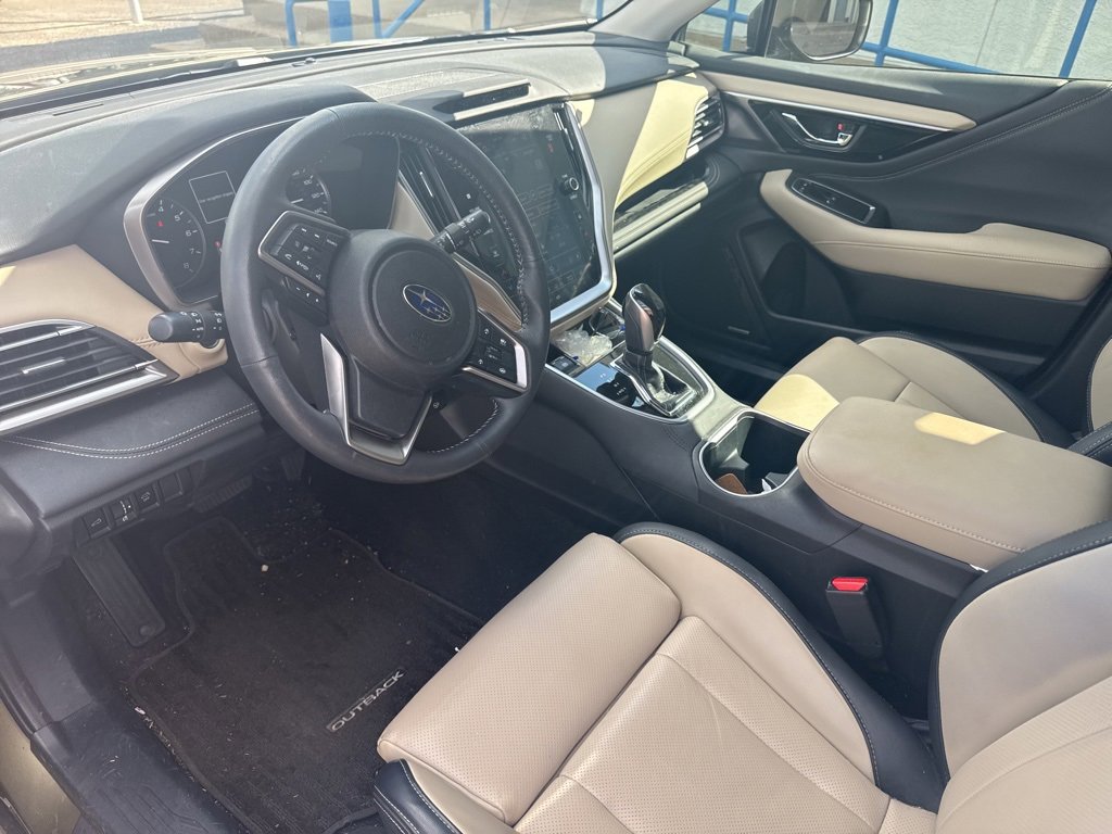 2023 Subaru Outback Limited photo 2