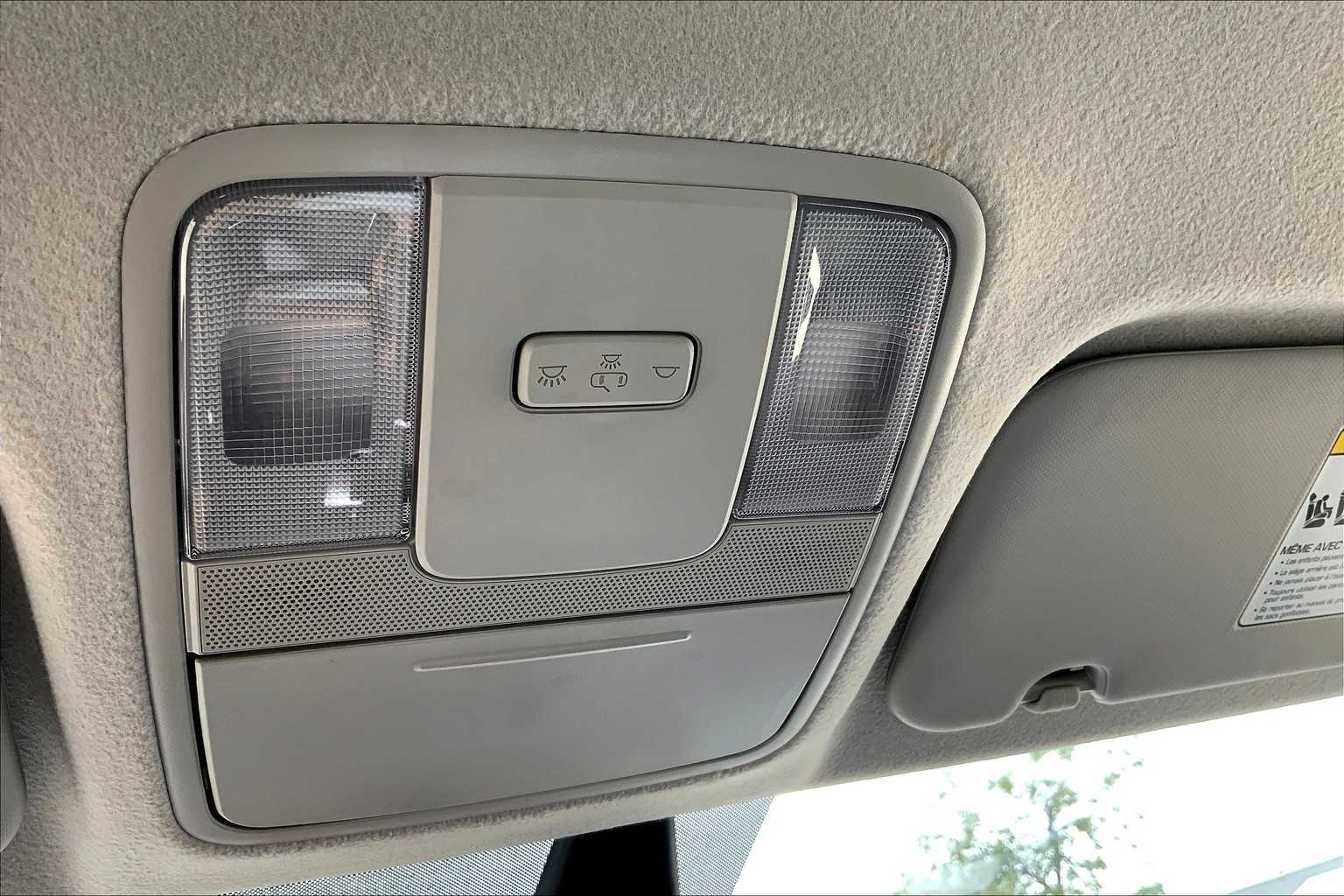 2024 Kia Forte LXS photo 31