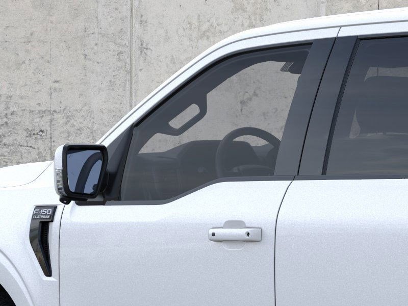 2025 Ford F-150 Platinum photo 12