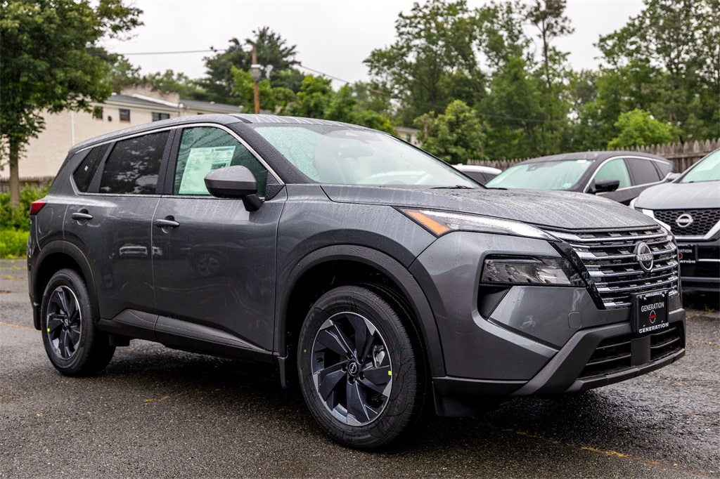 2025 Nissan Rogue SV photo 3