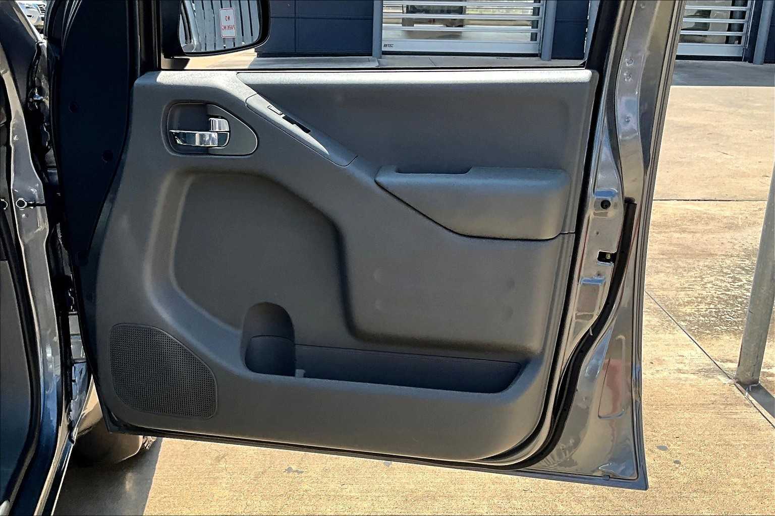 2025 Infiniti QX80 Sensory photo 20