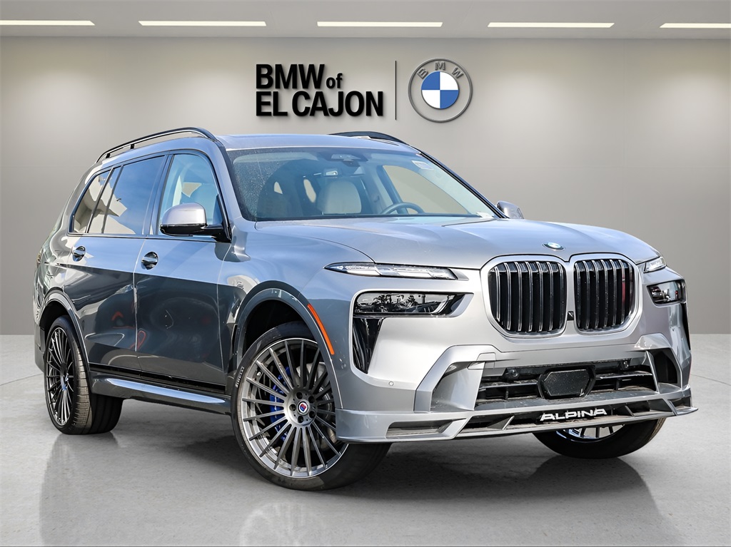 2025 BMW X7 ALPINA XB7's photo