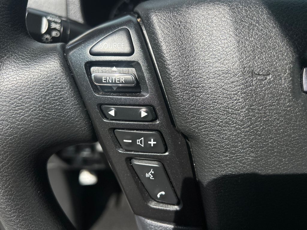 2024 Nissan Frontier SV photo 25