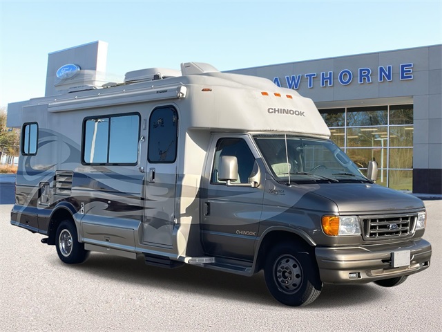 2004 Ford Econoline's photo