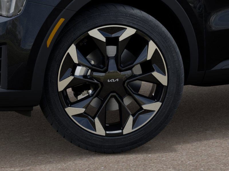 2026 Kia Sorento EX photo 9