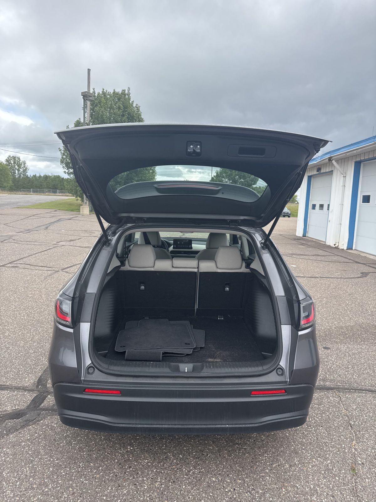 2024 Honda HR-V LX photo 7