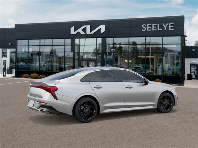 2026 Kia K5 GT-Line photo 5