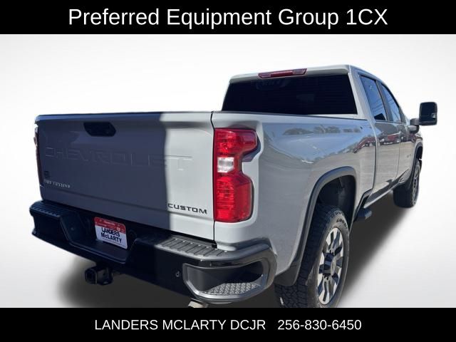 2024 Chevrolet Silverado 2500HD Custom photo 3