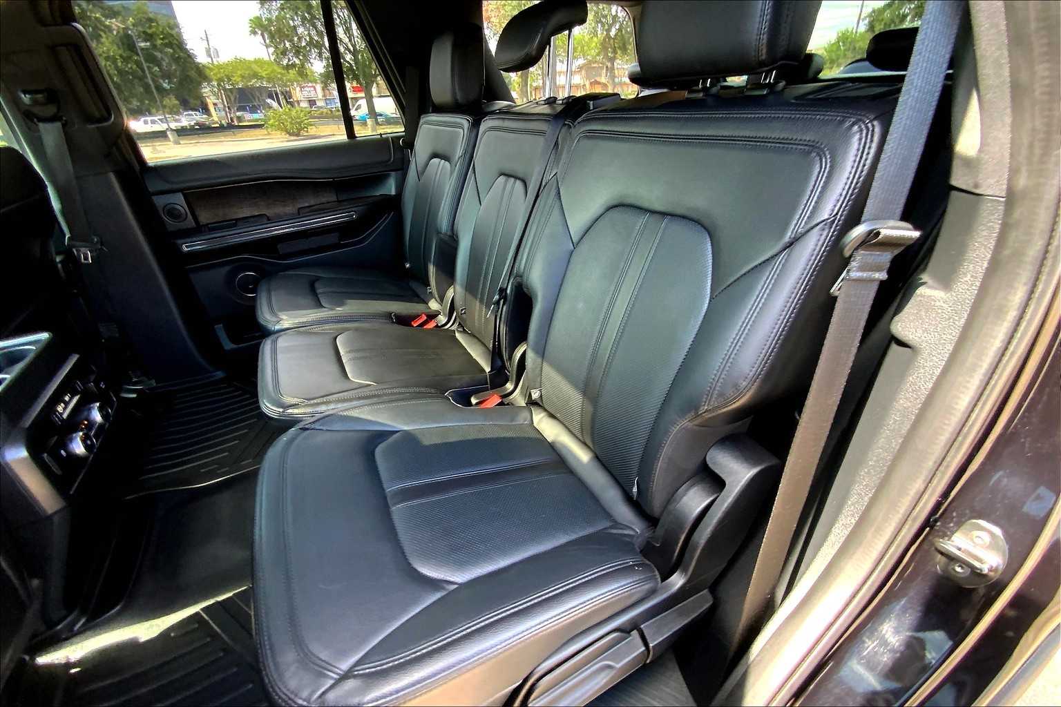 2020 Ford Expedition Limited photo 20