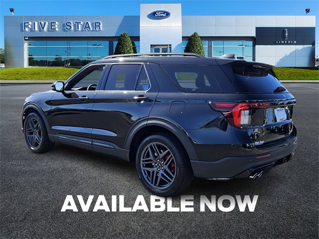 2025 Ford Explorer ST photo 4